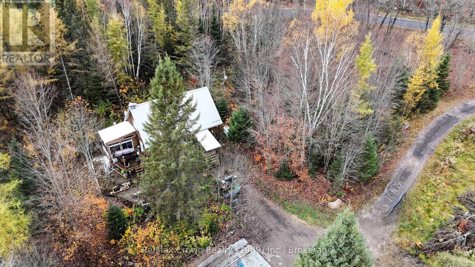 575 Muskoka Road, Strong, Ontario  P0A 1Z0 - Photo 5 - X12479870