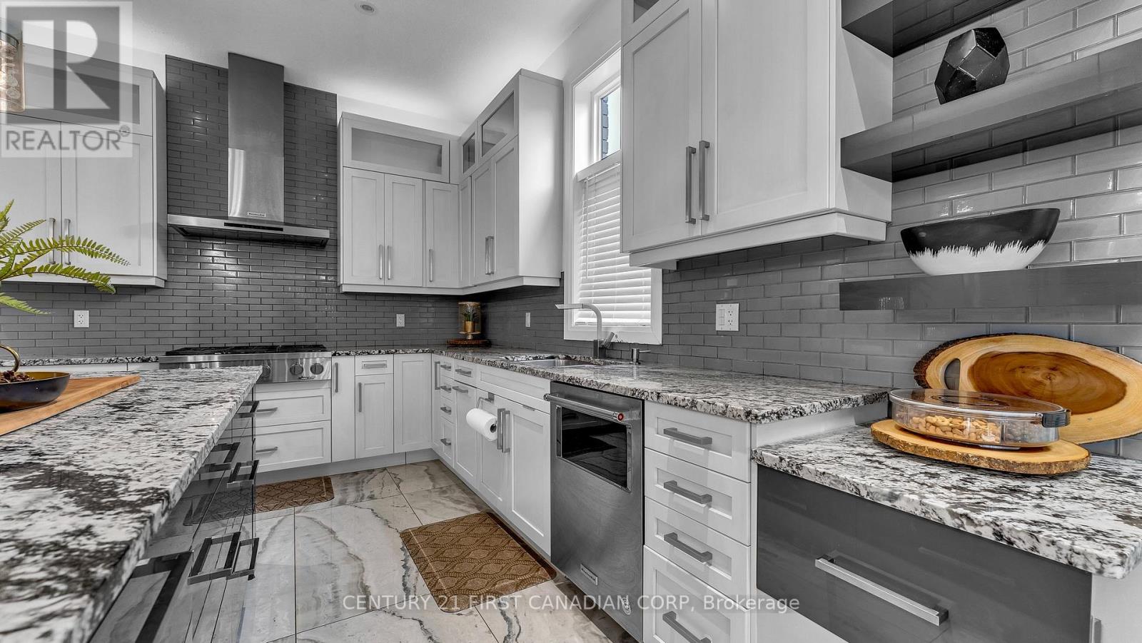 6584 French Avenue, London South (South V), Ontario  N6P 0G5 - Photo 16 - X12479843