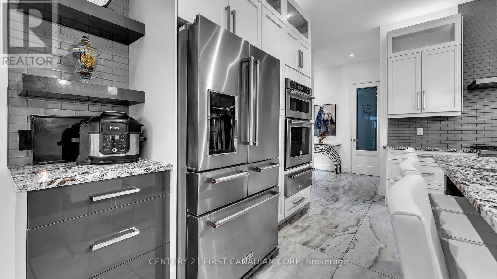 6584 French Avenue, London South (South V), Ontario  N6P 0G5 - Photo 19 - X12479843
