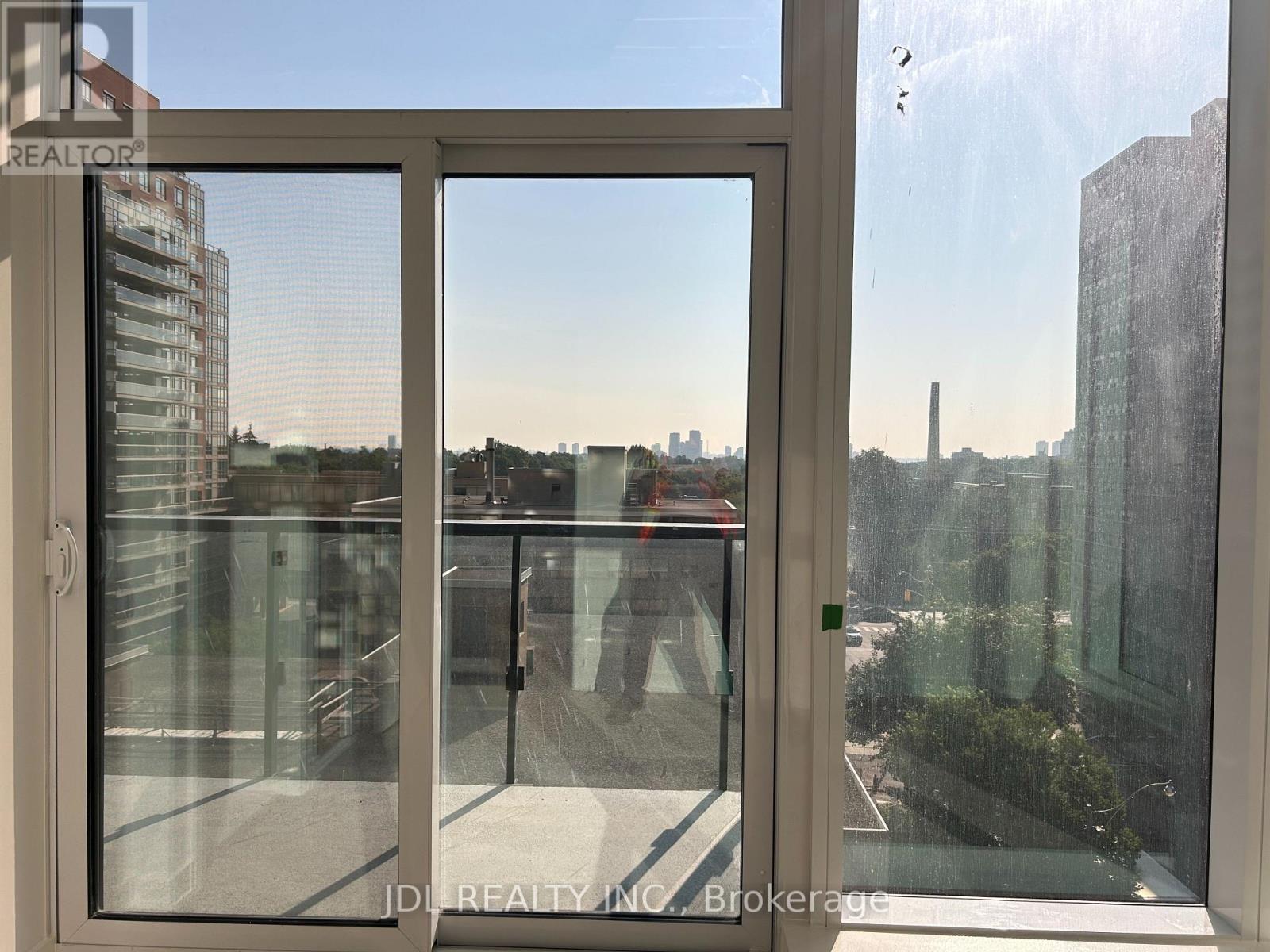 618 - 110 Broadway Avenue, Toronto, Ontario  M4P 1V7 - Photo 4 - C12479849