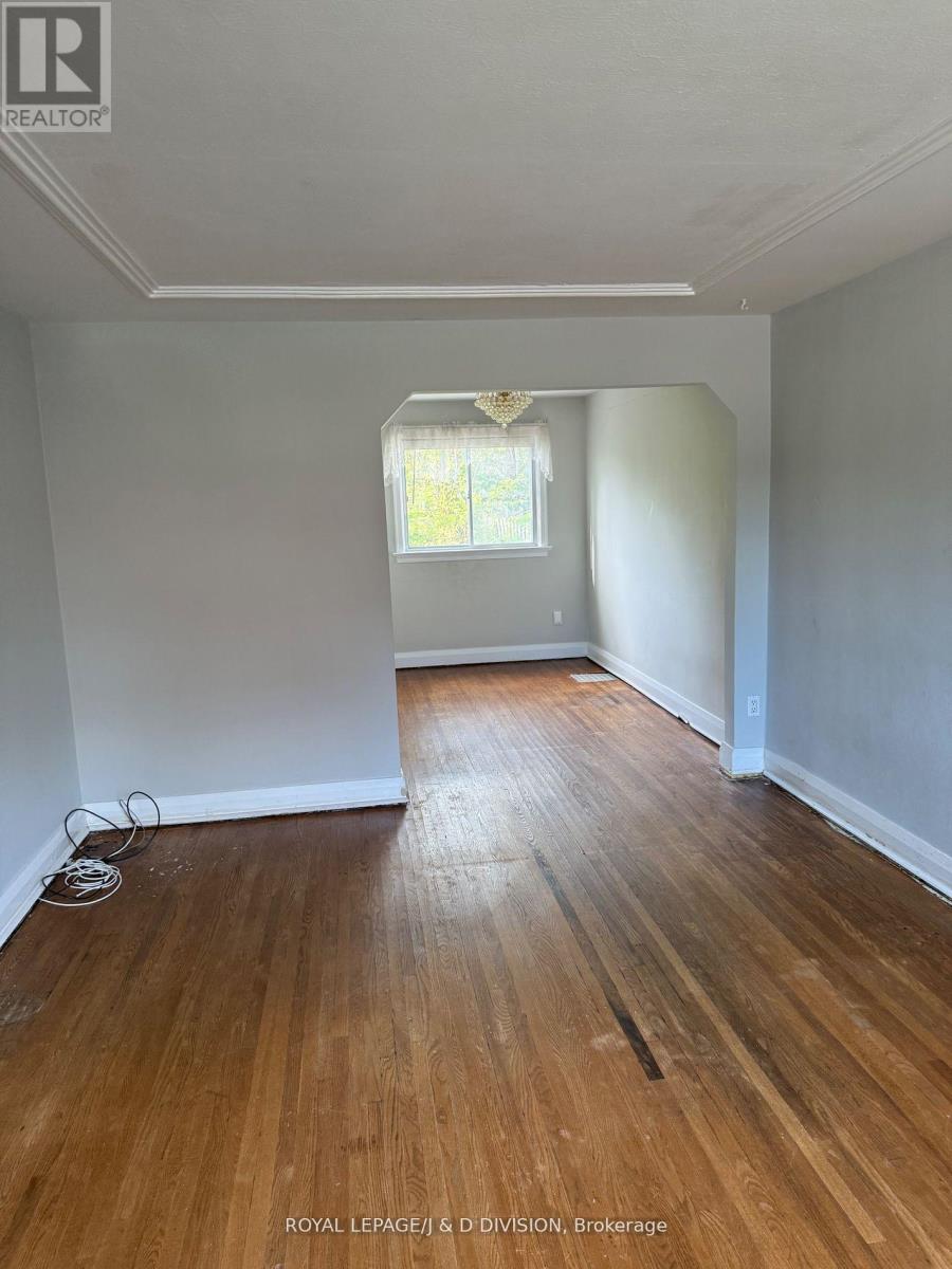 2333 Gerrard Street E, Toronto, Ontario  M4E 2E5 - Photo 13 - E12479871