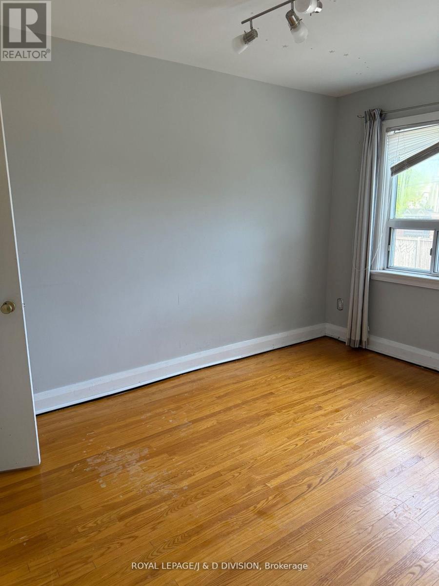 2333 Gerrard Street E, Toronto, Ontario  M4E 2E5 - Photo 23 - E12479871