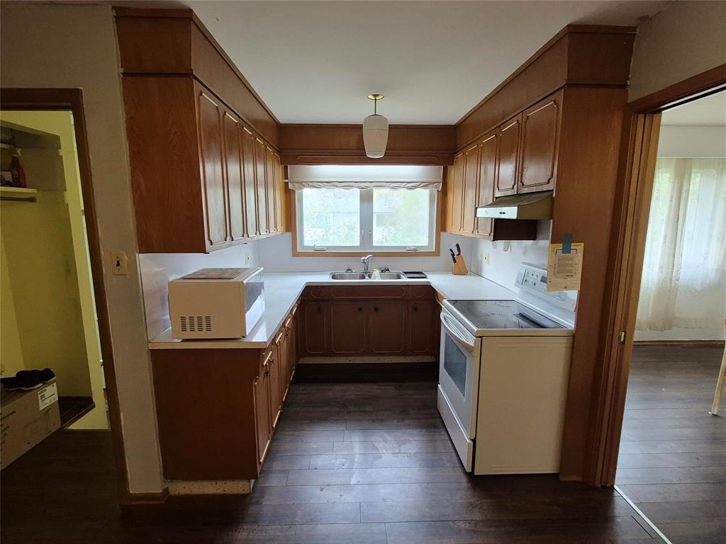 26 Claus Bay, Winnipeg, Manitoba  R2G 2A1 - Photo 5 - 202527158