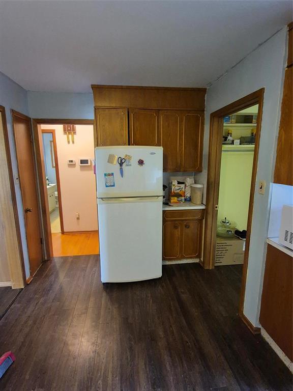 26 Claus Bay, Winnipeg, Manitoba  R2G 2A1 - Photo 6 - 202527158