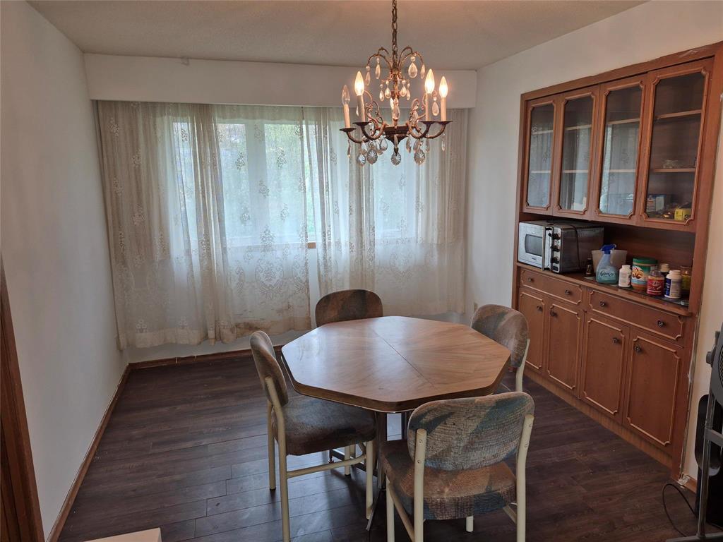 26 Claus Bay, Winnipeg, Manitoba  R2G 2A1 - Photo 7 - 202527158