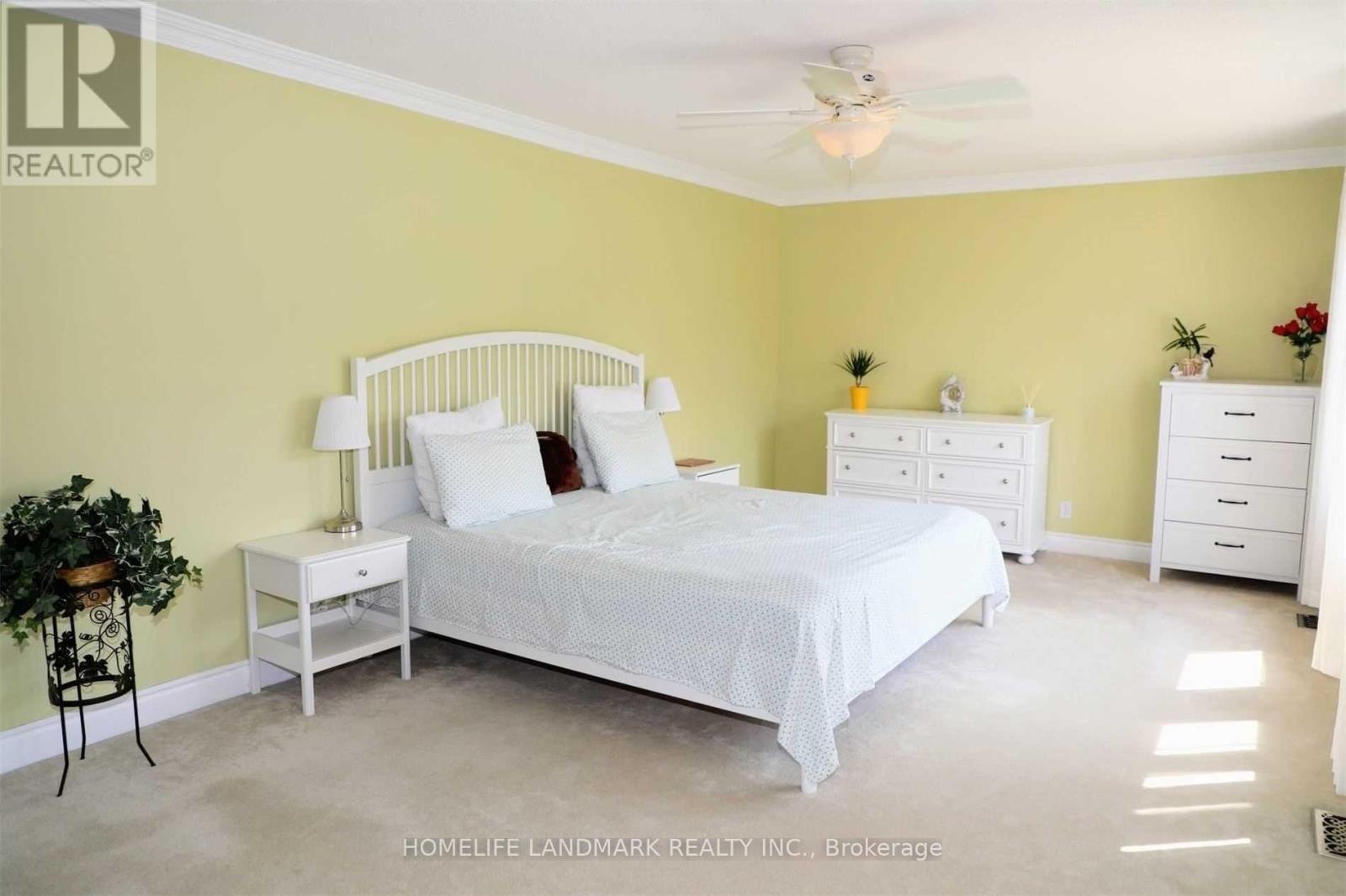 1 Fouracre Way, Aurora, Ontario  L4G 7W1 - Photo 11 - N12479848