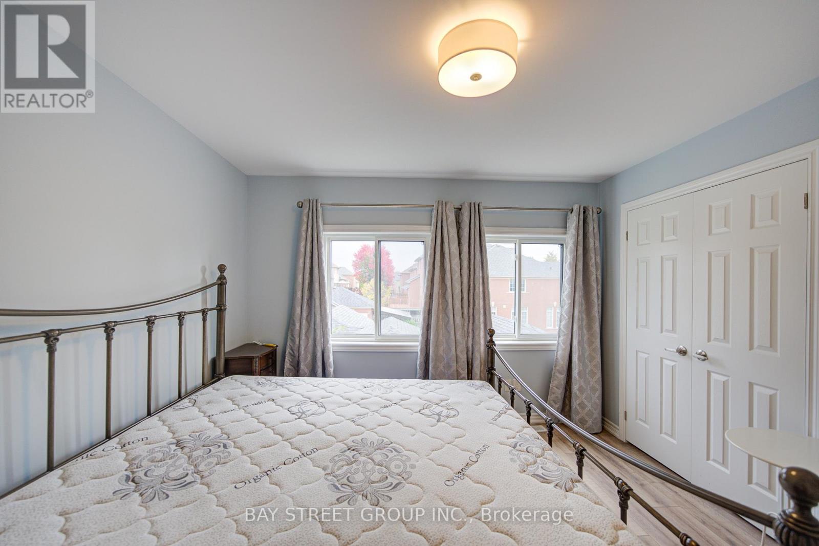 119 Bur Oak Avenue, Markham, Ontario  L6C 2E7 - Photo 11 - N12479857