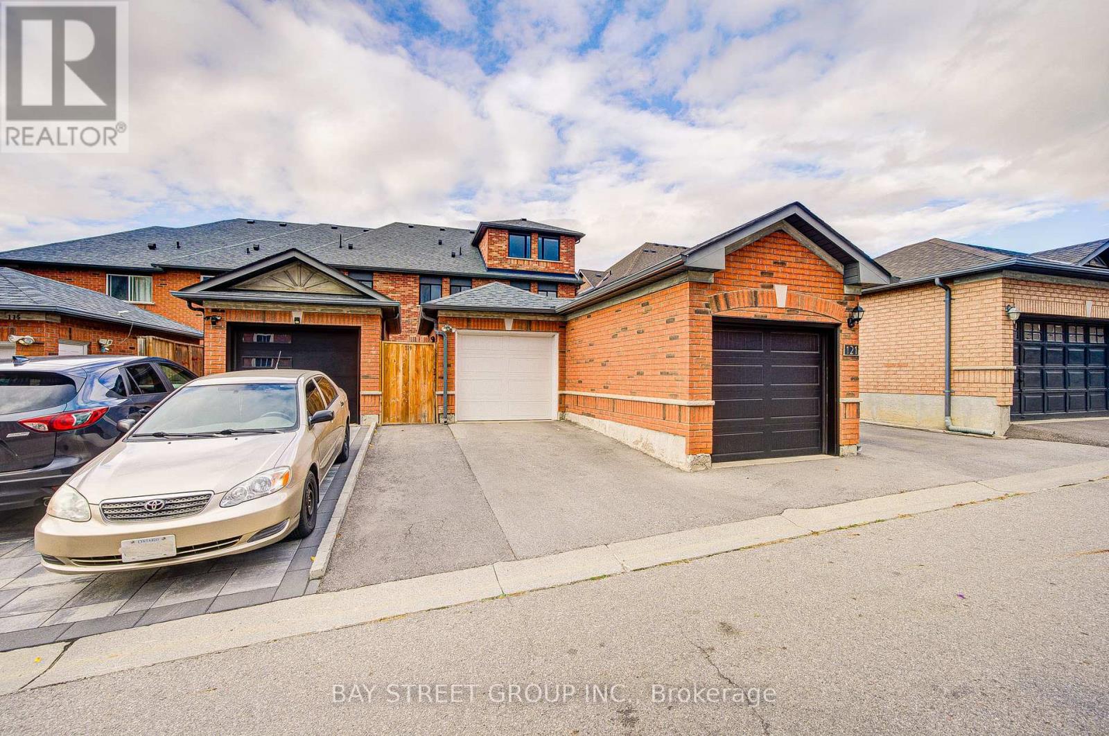 119 Bur Oak Avenue, Markham, Ontario  L6C 2E7 - Photo 22 - N12479857