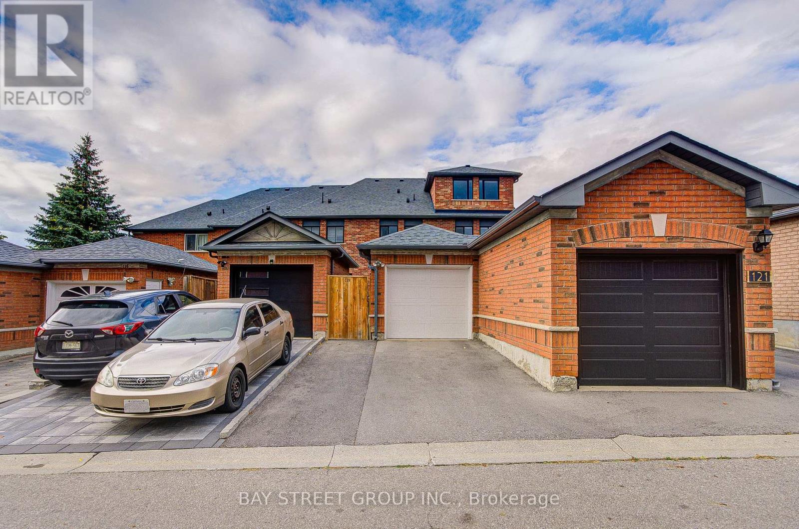 119 Bur Oak Avenue, Markham, Ontario  L6C 2E7 - Photo 23 - N12479857