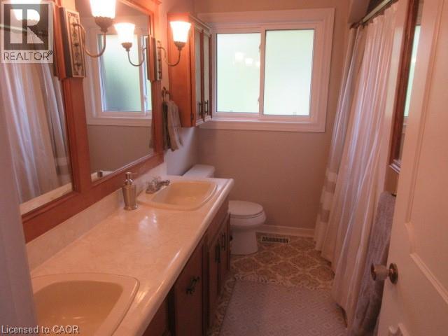 351 Rankin Drive, Burlington, Ontario  L7N 2B2 - Photo 12 - 40781752