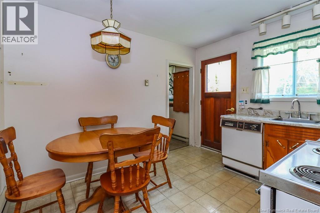 339 Silvermount Crescent, Saint John, New Brunswick  E2M 4V1 - Photo 12 - NB128888