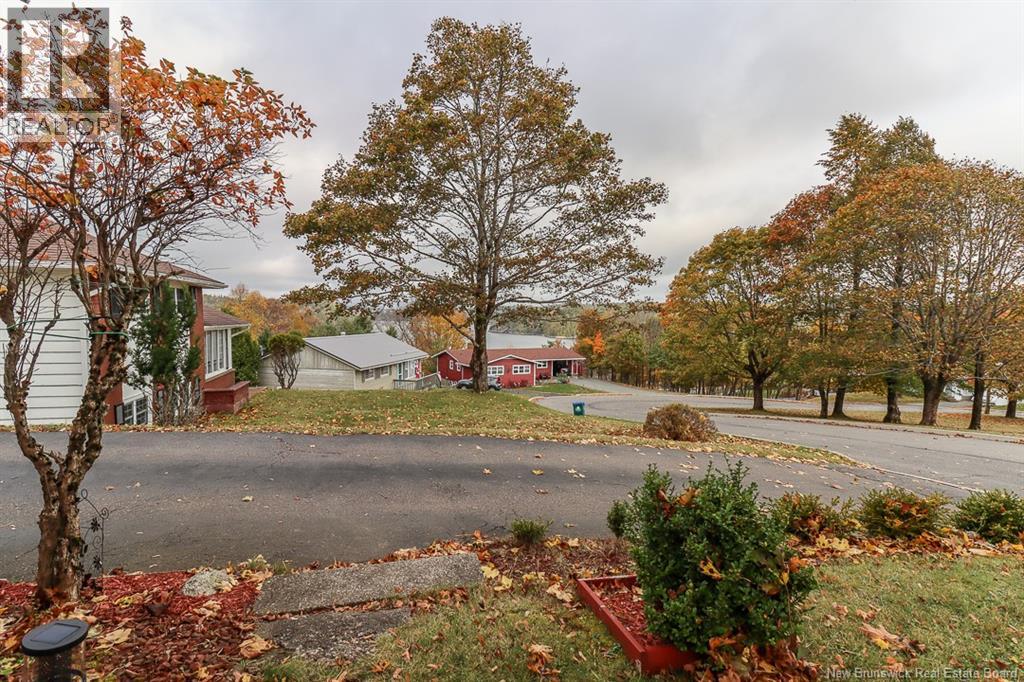 339 Silvermount Crescent, Saint John, New Brunswick  E2M 4V1 - Photo 27 - NB128888