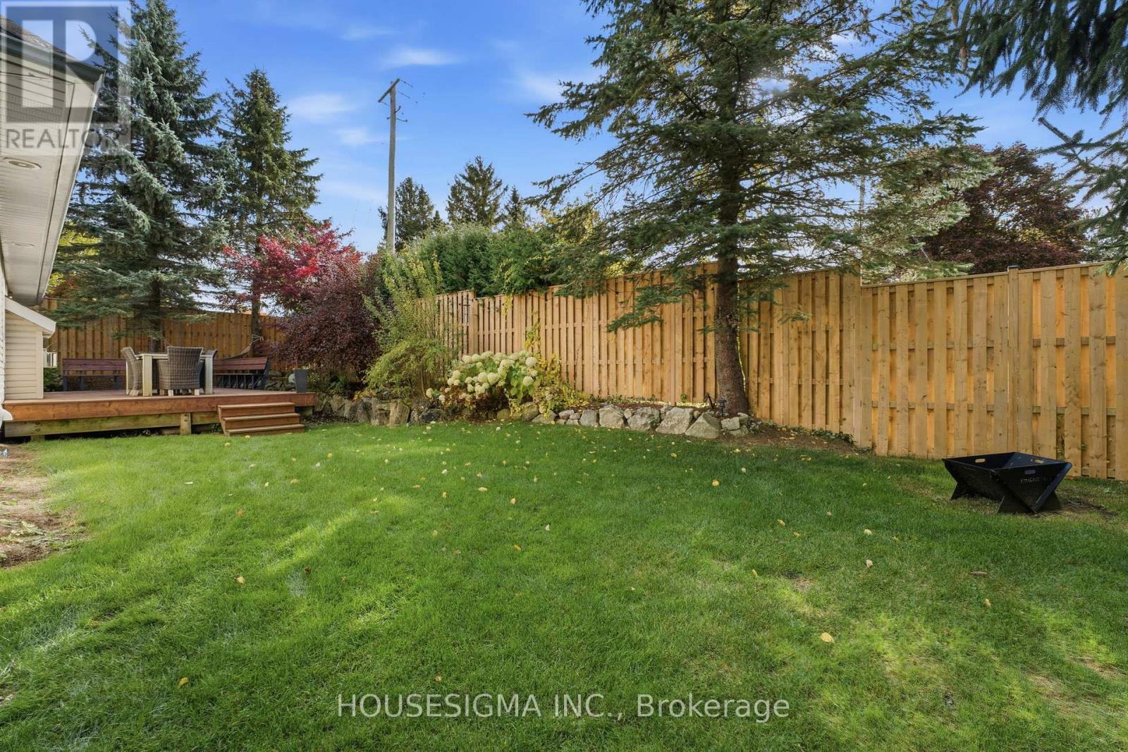 32 Dickinson Court, Centre Wellington, Ontario  N0B 1S0 - Photo 32 - X12479838