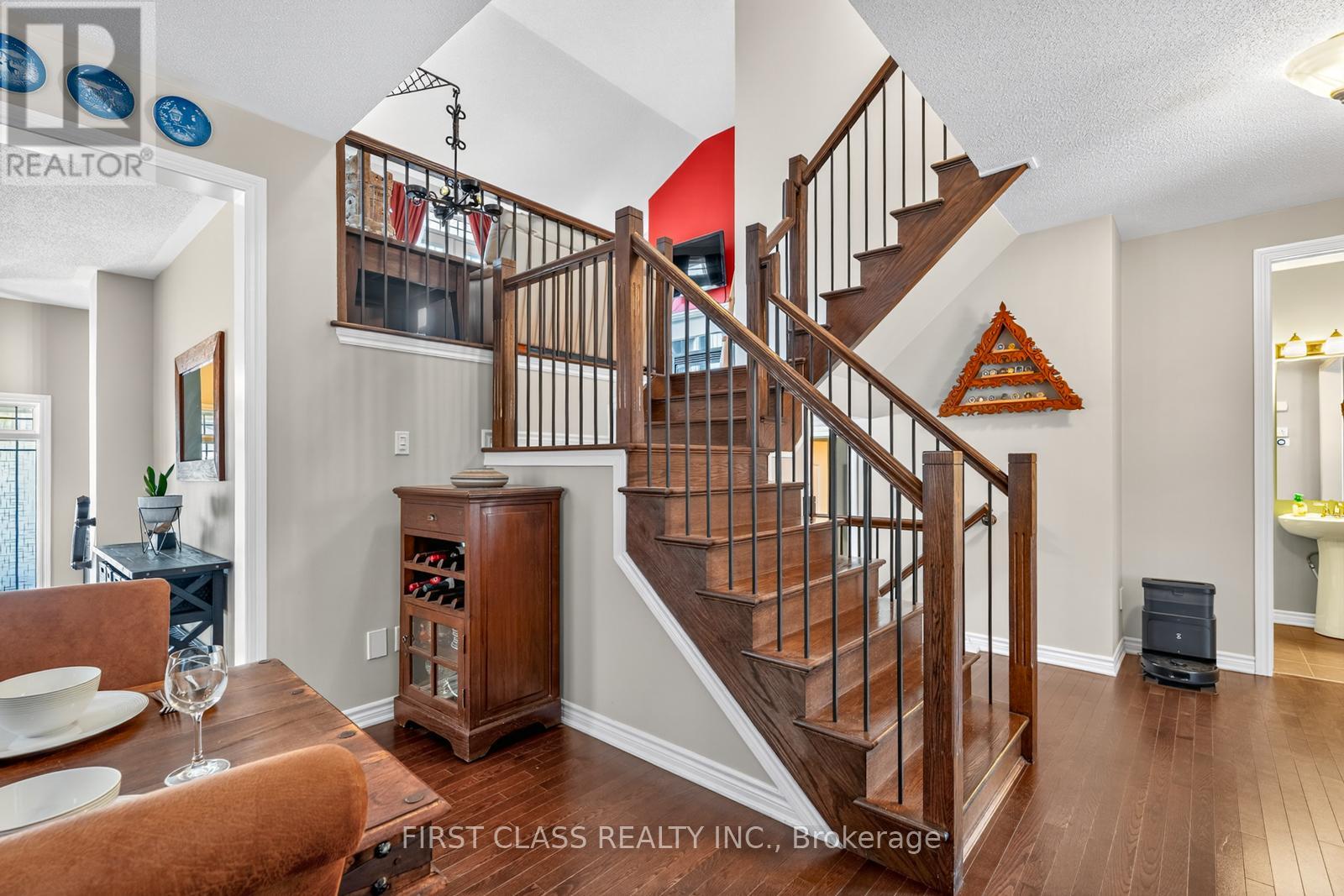 308 Autumnfield Street, Ottawa, Ontario  K2M 0J4 - Photo 12 - X12479846