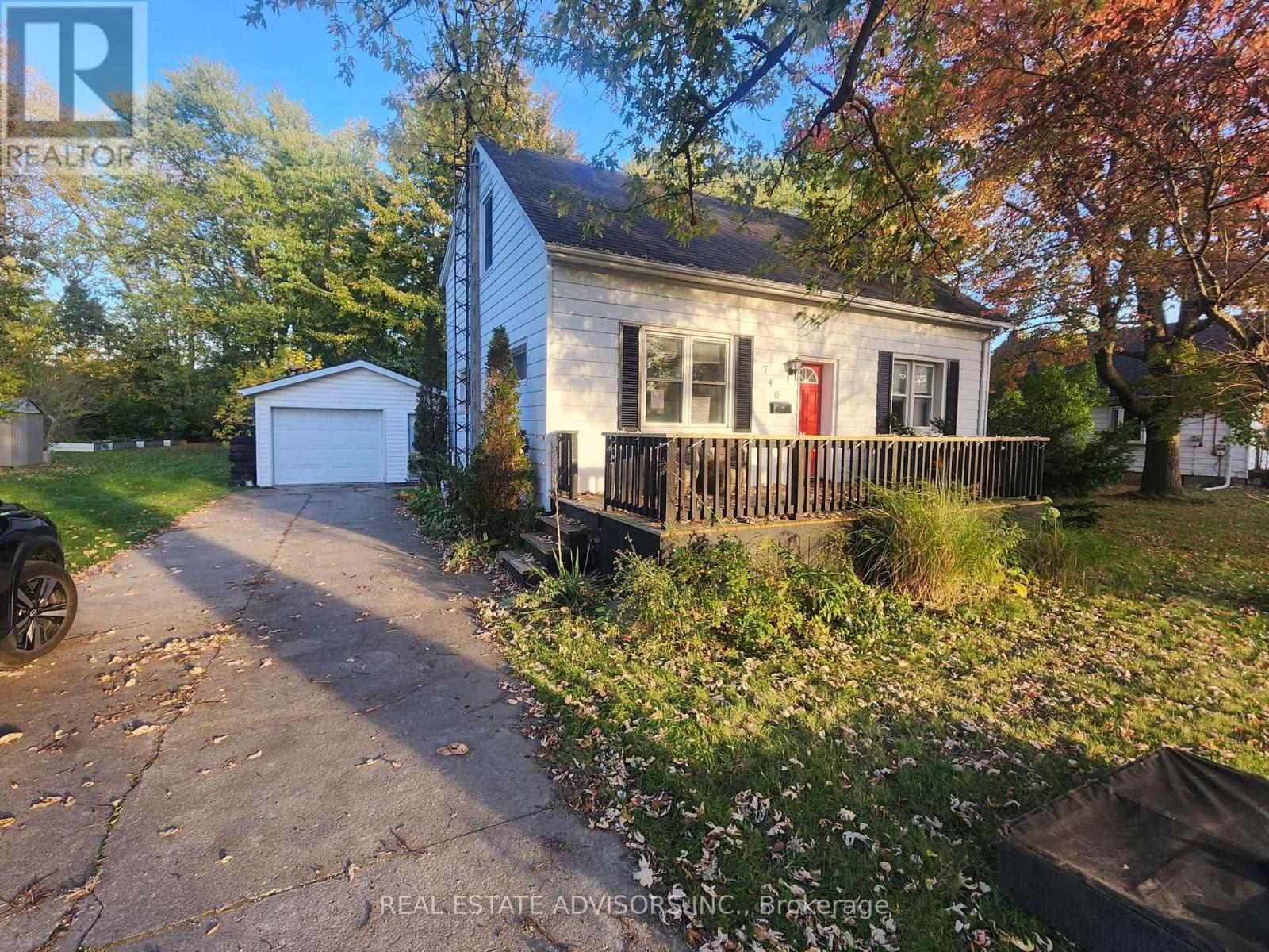 746 SOUTH PELHAM ROAD, Welland, Ontario