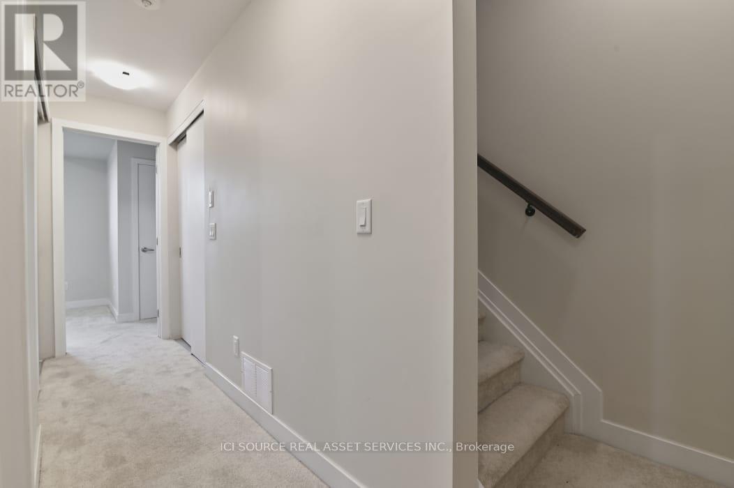 358 Rhonda Stewart Private, Ottawa, Ontario  K2S 2Y8 - Photo 25 - X12479868