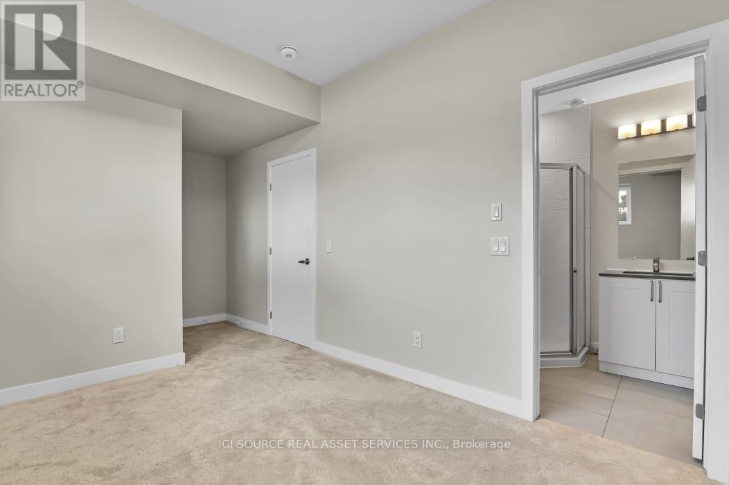358 Rhonda Stewart Private, Ottawa, Ontario  K2S 2Y8 - Photo 32 - X12479868