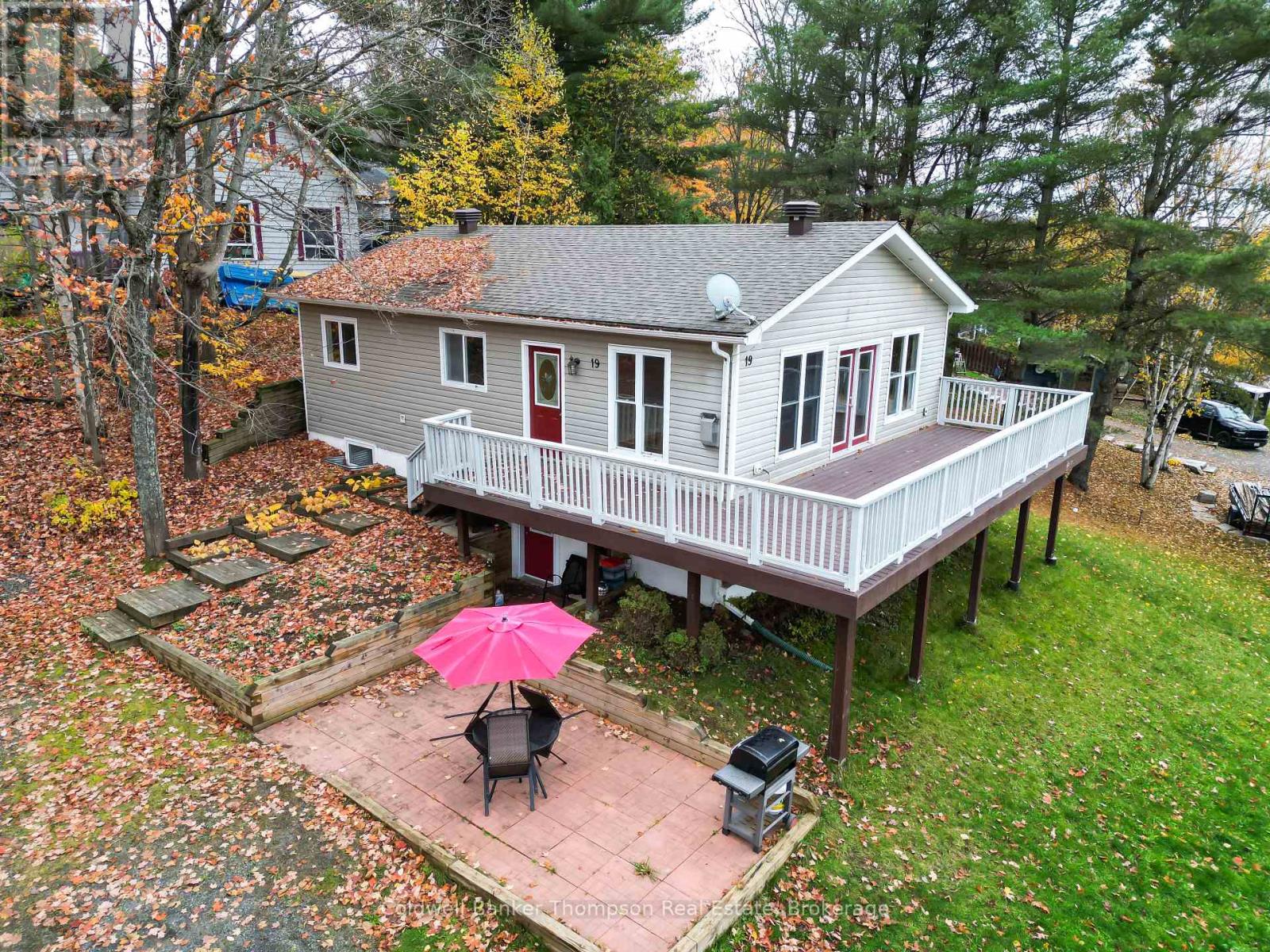 19 Ferguson Road, Huntsville, Ontario  P1H 1X7 - Photo 4 - X12479879