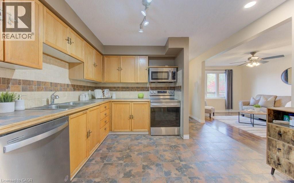 50 Newbury Drive, Kitchener, Ontario  N2N 2X6 - Photo 11 - 40781911