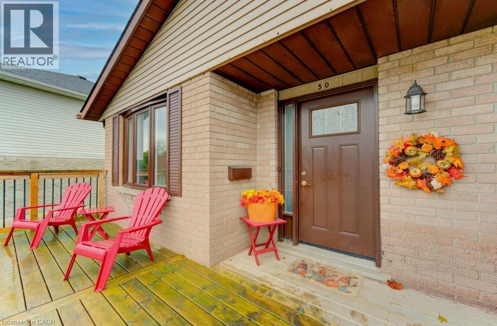 50 Newbury Drive, Kitchener, Ontario  N2N 2X6 - Photo 2 - 40781911