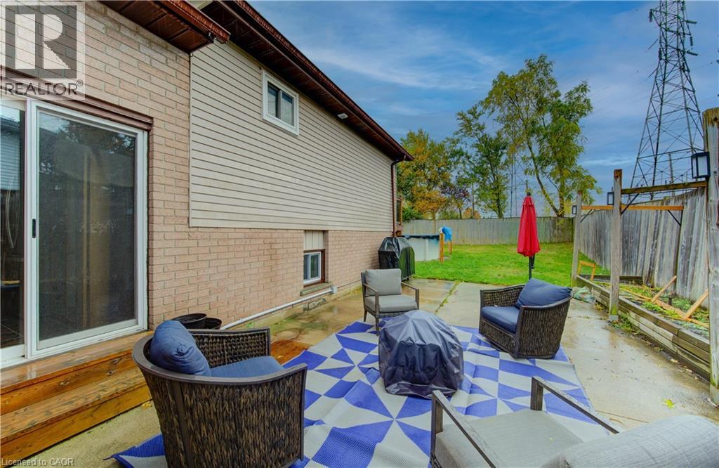 50 Newbury Drive, Kitchener, Ontario  N2N 2X6 - Photo 24 - 40781911