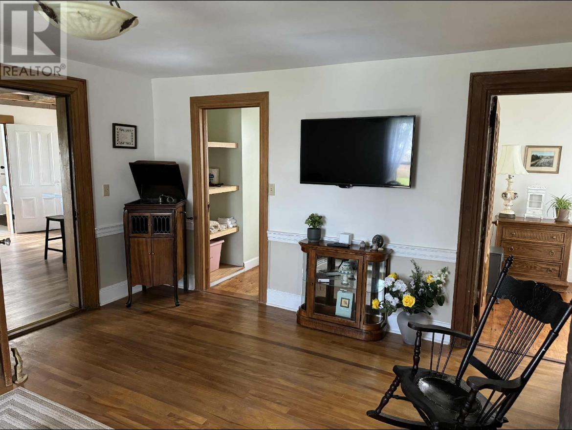 662 & 664 Long River Road, Long River, Prince Edward Island  C0B 1M0 - Photo 19 - 202525091