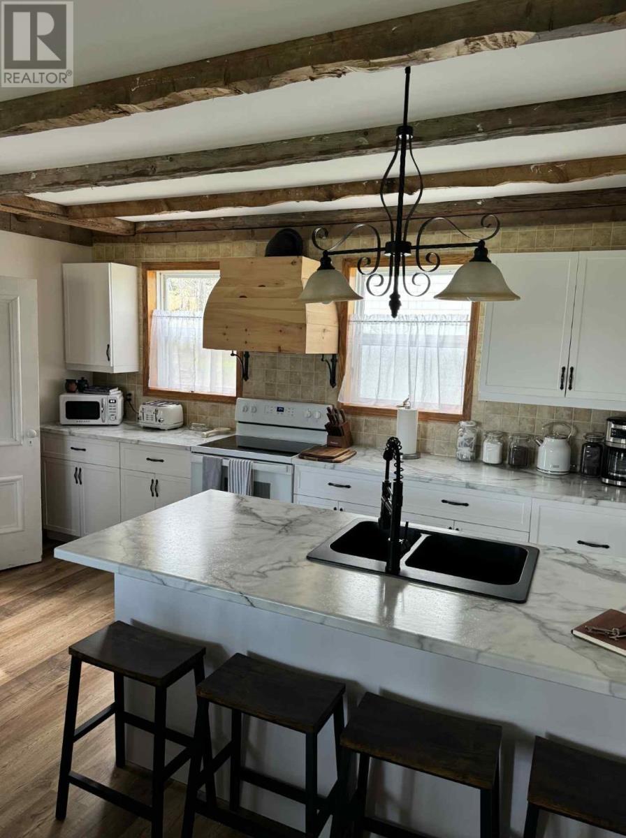 662 & 664 Long River Road, Long River, Prince Edward Island  C0B 1M0 - Photo 17 - 202525091