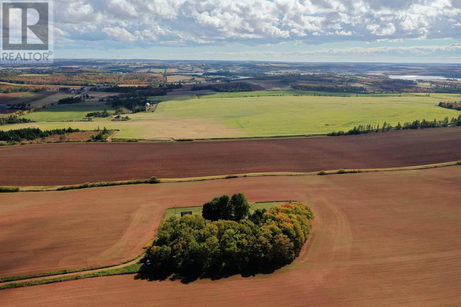 662 & 664 Long River Road, Long River, Prince Edward Island  C0B 1M0 - Photo 46 - 202525091