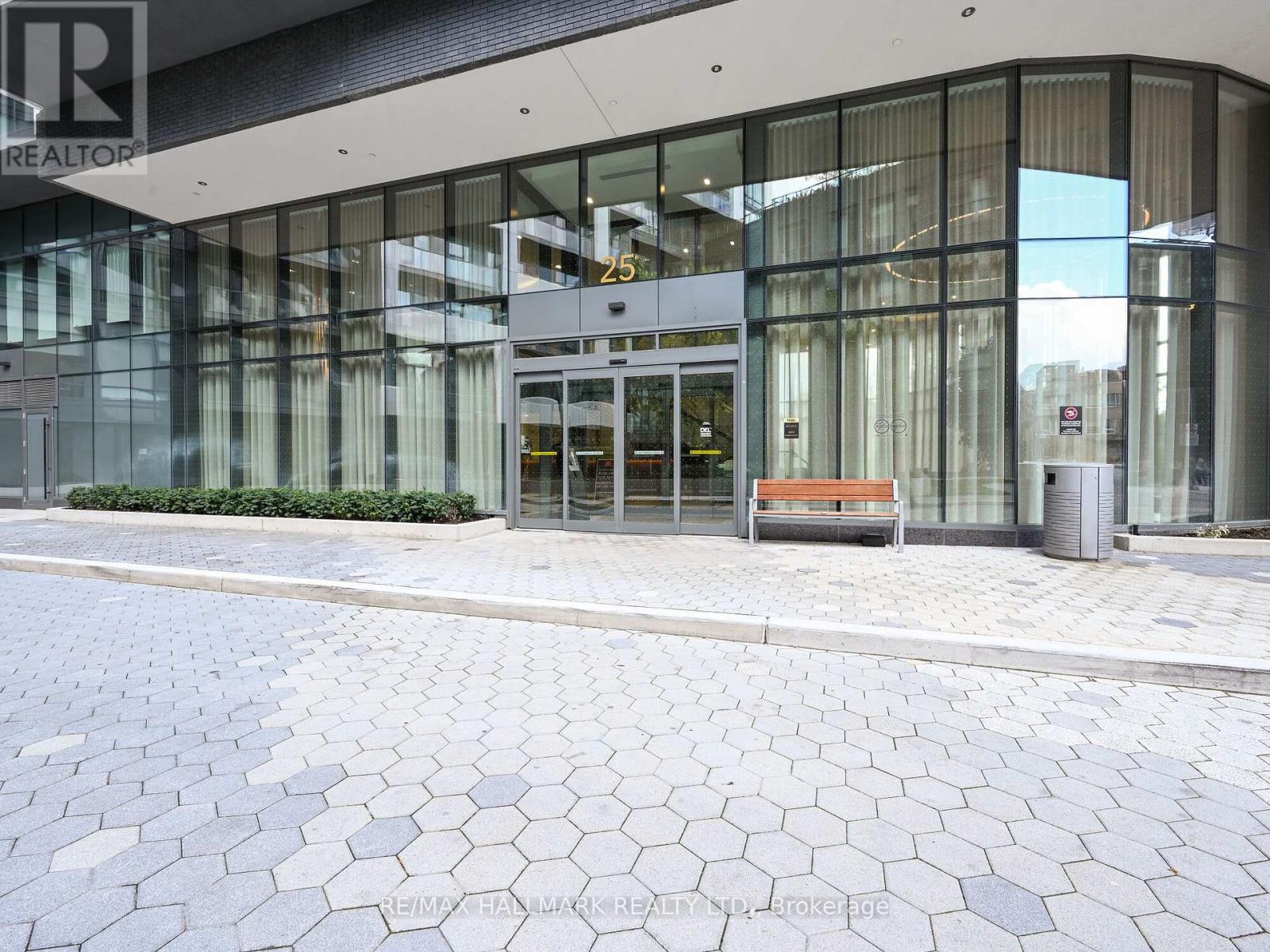 1730 - 25 Adra Grado Way, Toronto, Ontario  M2J 0H6 - Photo 6 - C12479876