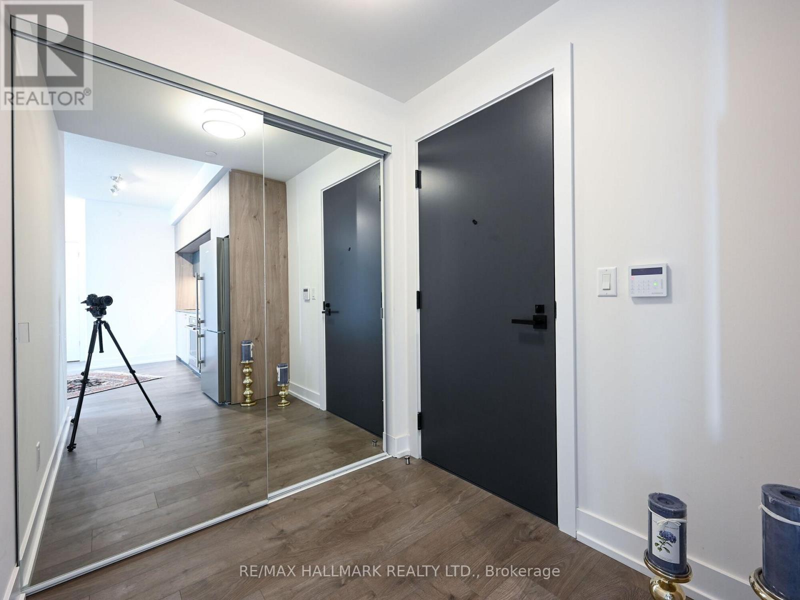 1730 - 25 Adra Grado Way, Toronto, Ontario  M2J 0H6 - Photo 8 - C12479876