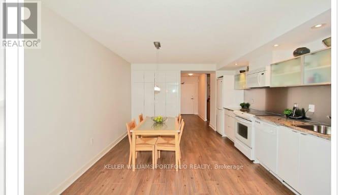1027 - 4k Spadina Avenue, Toronto, Ontario  M5V 3Y9 - Photo 8 - C12479894