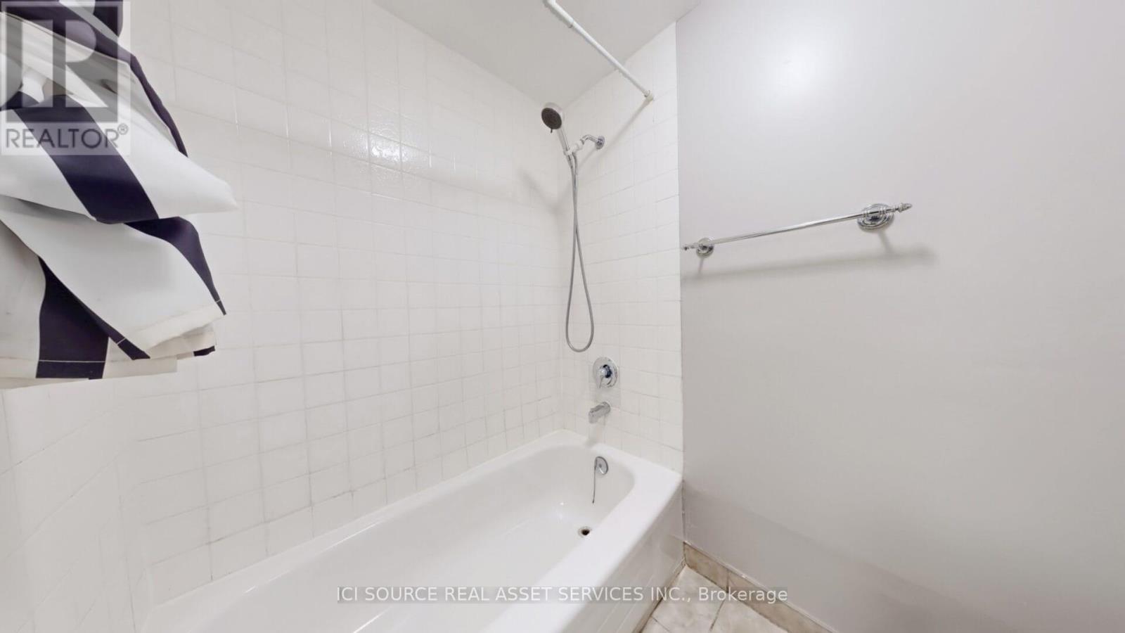 Basement - 6 Queenscourt Drive, Toronto, Ontario  M1T 2J5 - Photo 6 - E12479888