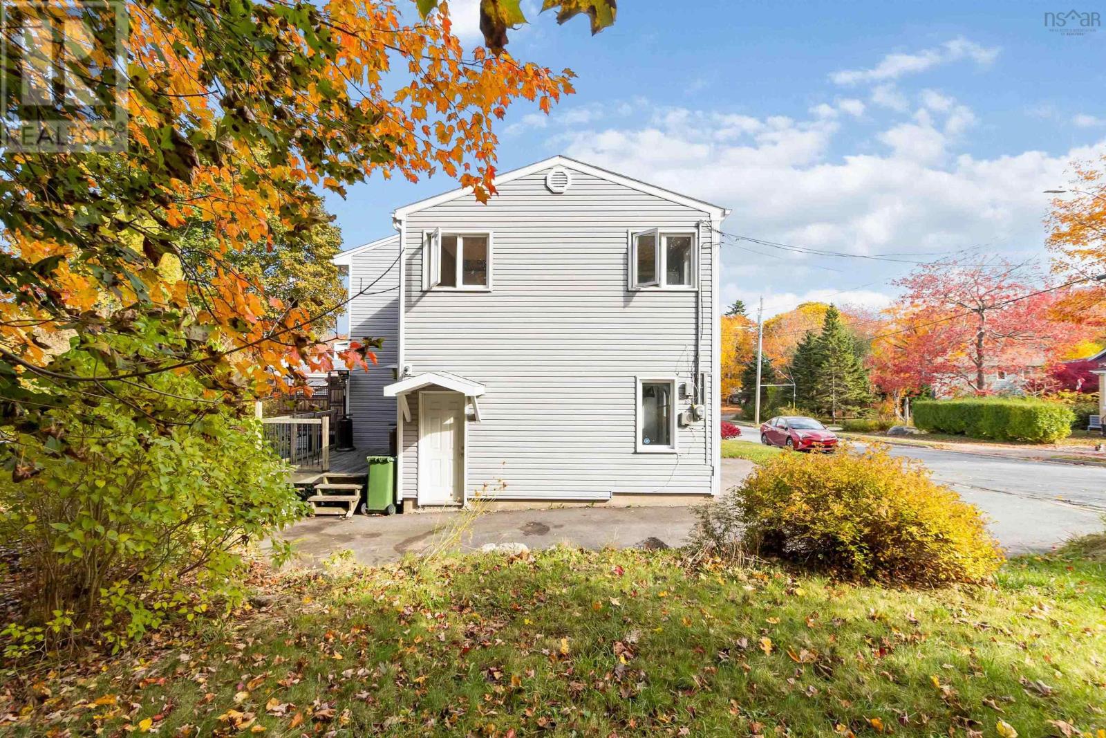 5 Mountain Road, Halifax, Nova Scotia  B3N 1A1 - Photo 3 - 202526501