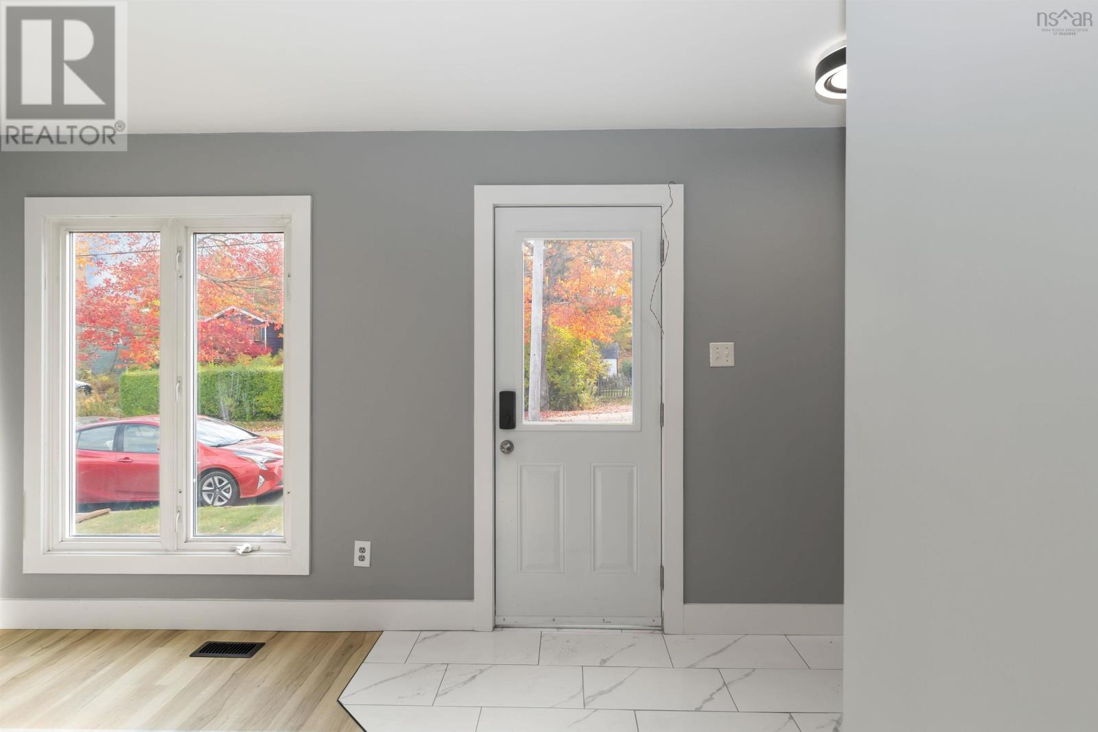 5 Mountain Road, Halifax, Nova Scotia  B3N 1A1 - Photo 4 - 202526501
