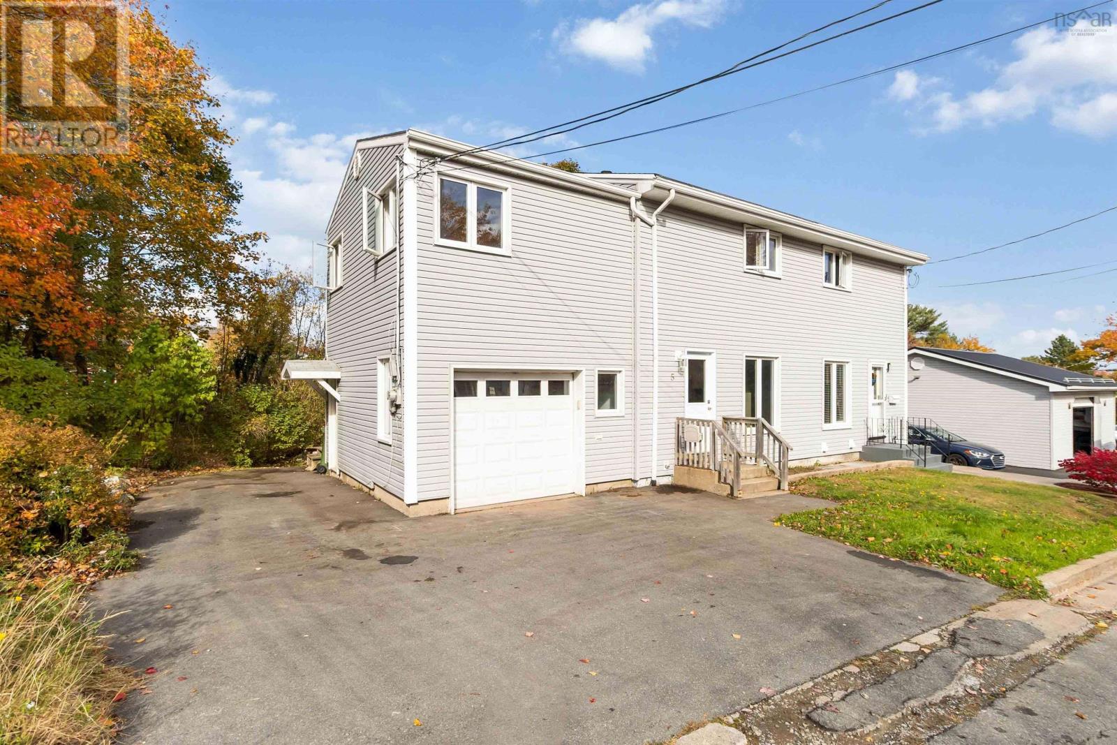 5 Mountain Road, Halifax, Nova Scotia  B3N 1A1 - Photo 2 - 202526501