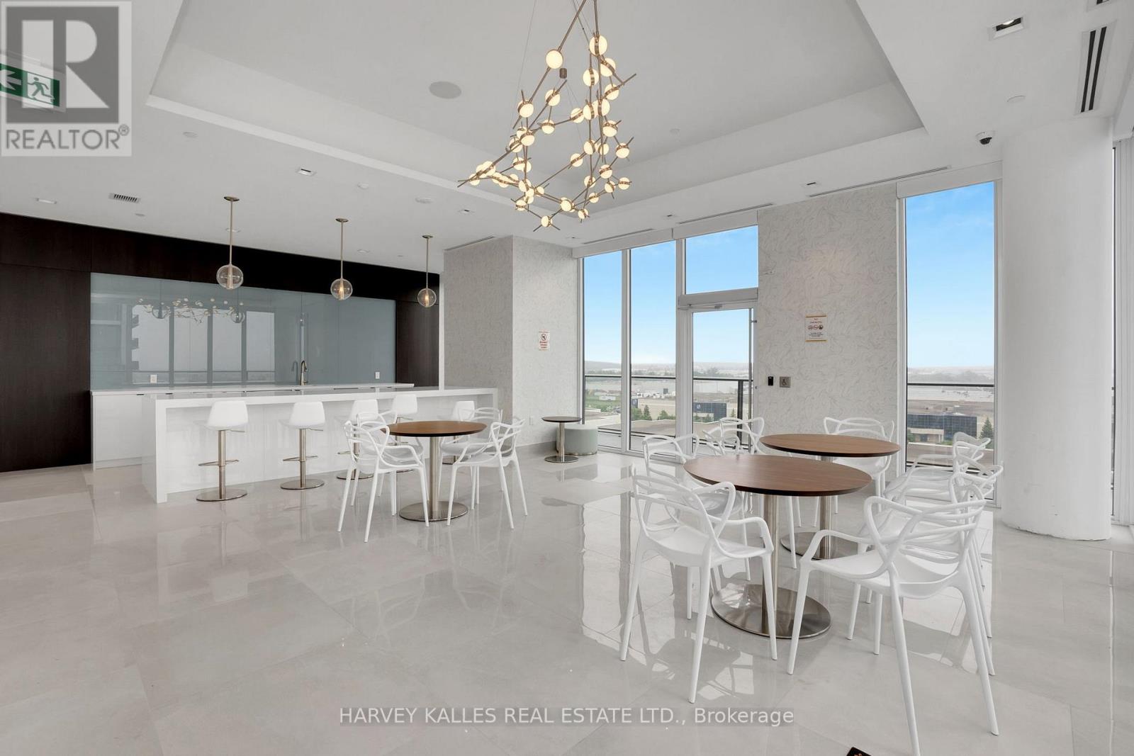 Ph 102 - 9000 Jane Street, Vaughan, Ontario  L4K 0M6 - Photo 29 - N12479886