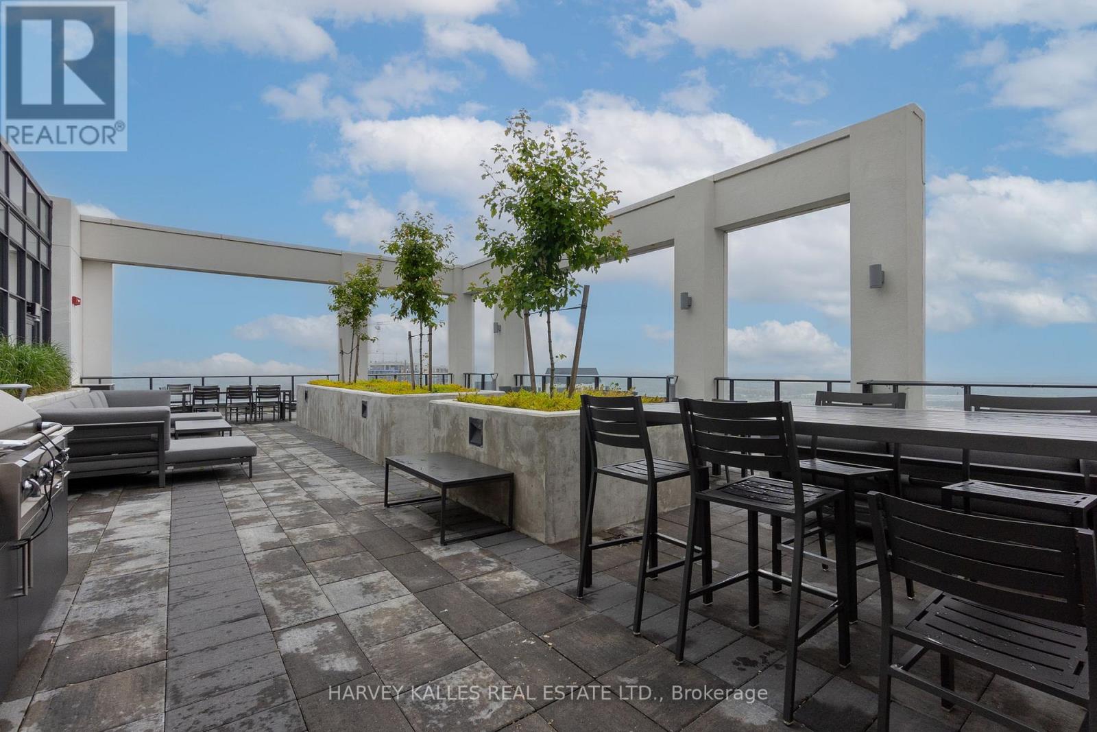 Ph 102 - 9000 Jane Street, Vaughan, Ontario  L4K 0M6 - Photo 32 - N12479886