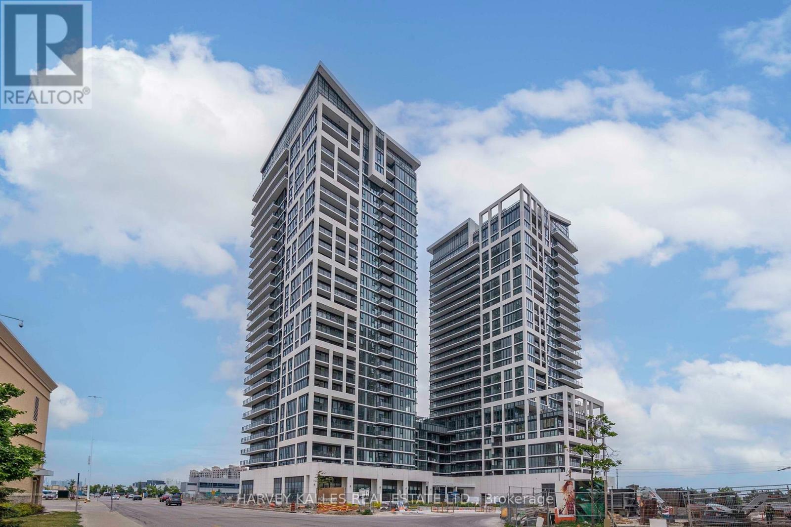 Ph 102 - 9000 Jane Street, Vaughan, Ontario  L4K 0M6 - Photo 38 - N12479886