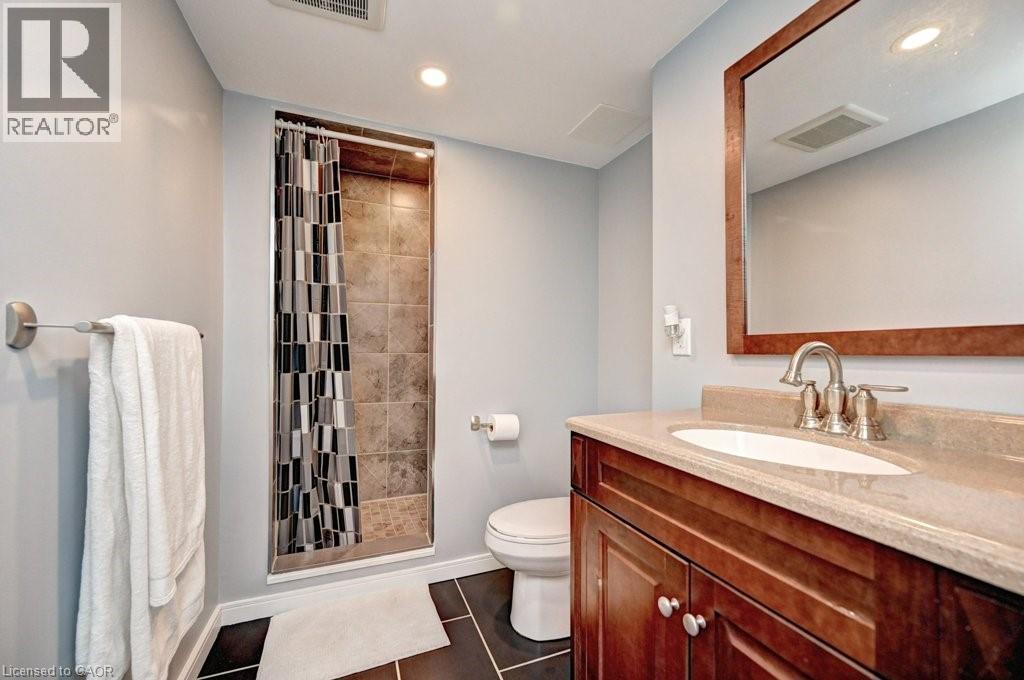 347 Bushview Crescent, Waterloo, Ontario  N2V 2A6 - Photo 36 - 40781700