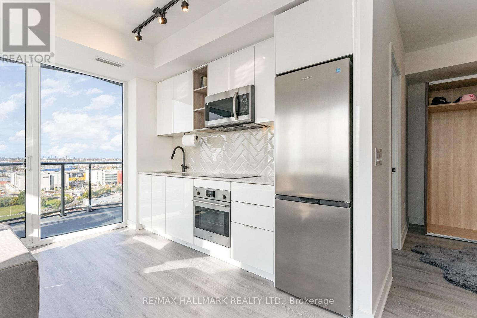 1509 - 36 Zorra Street S, Toronto (Etobicoke West Mall), Ontario  M8Z 0G5 - Photo 4 - W12479887