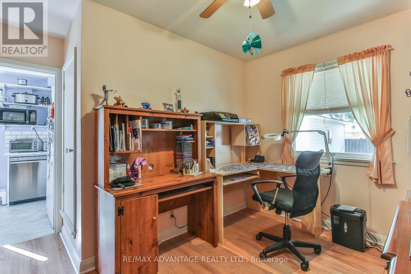 237 Rainbow Avenue, London East (East H), Ontario  N5W 4V9 - Photo 15 - X12479901
