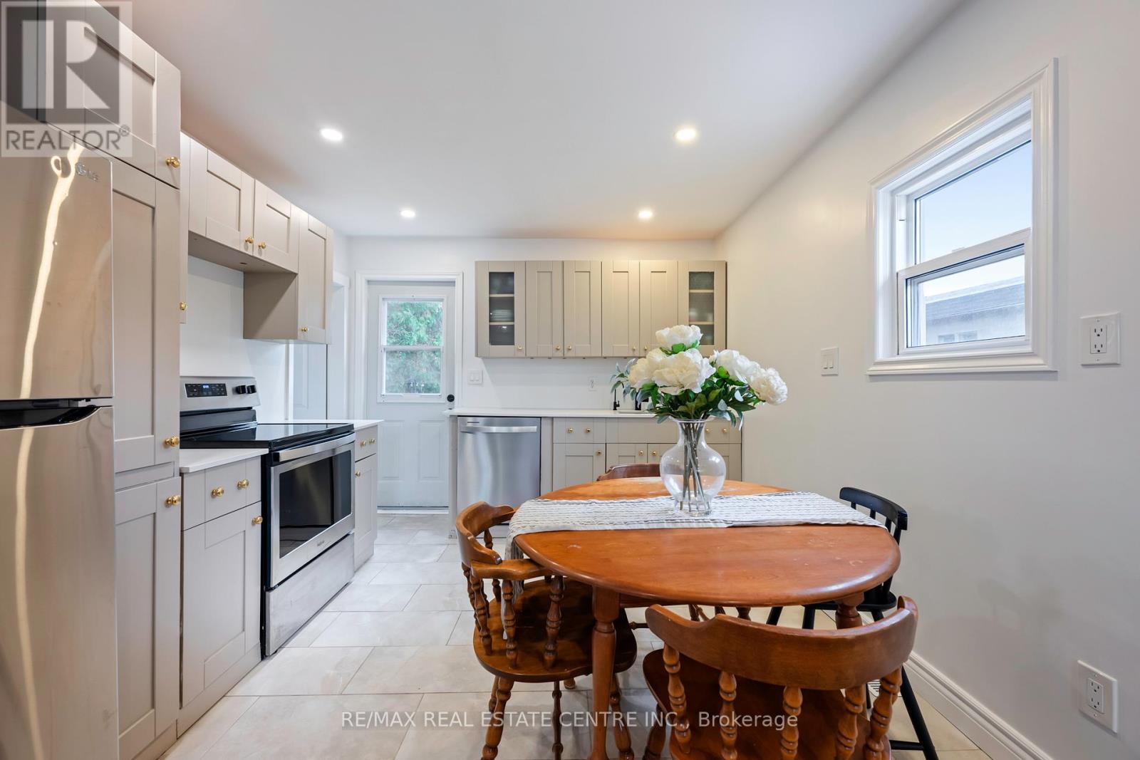 121 Proton Street N, Southgate, Ontario  N0C 1B0 - Photo 15 - X12479890