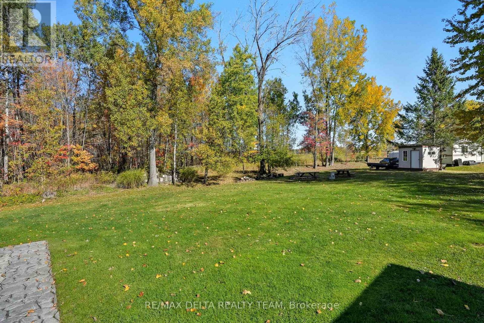 1099 Des Erables Court, Clarence-Rockland, Ontario  K4K 1K9 - Photo 37 - X12479907