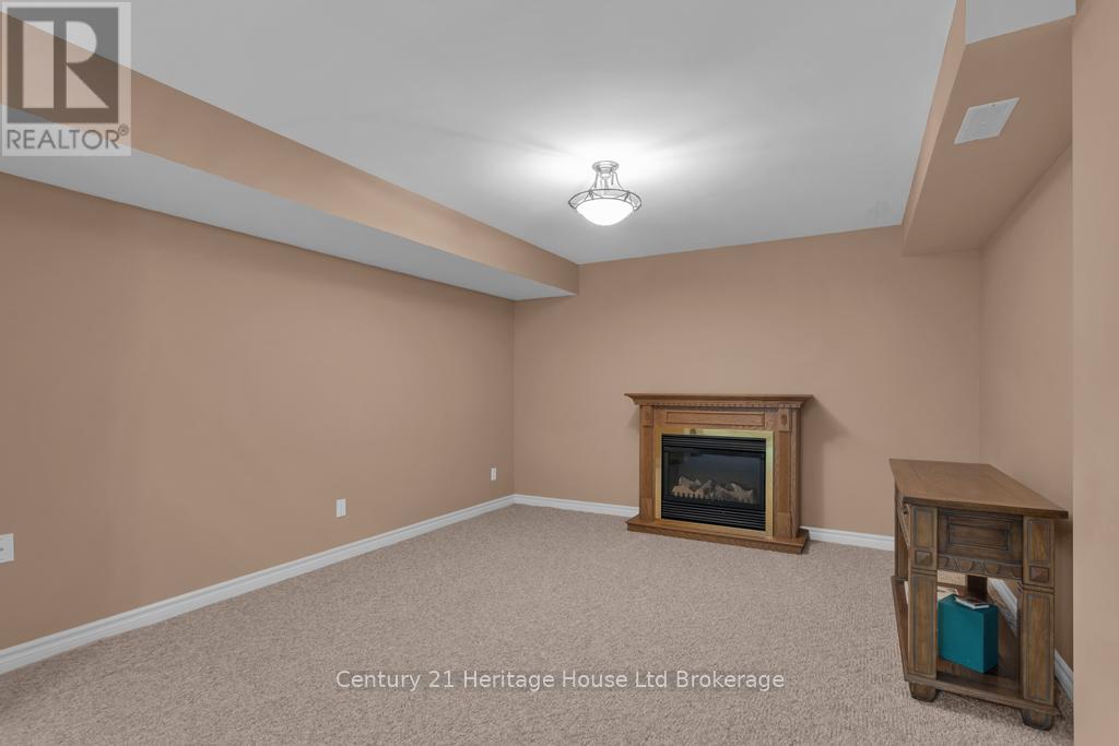 Photo 15 at 29 Jackson Court, Tillsonburg Photo 15 at 29 Jackson Court, Tillsonburg