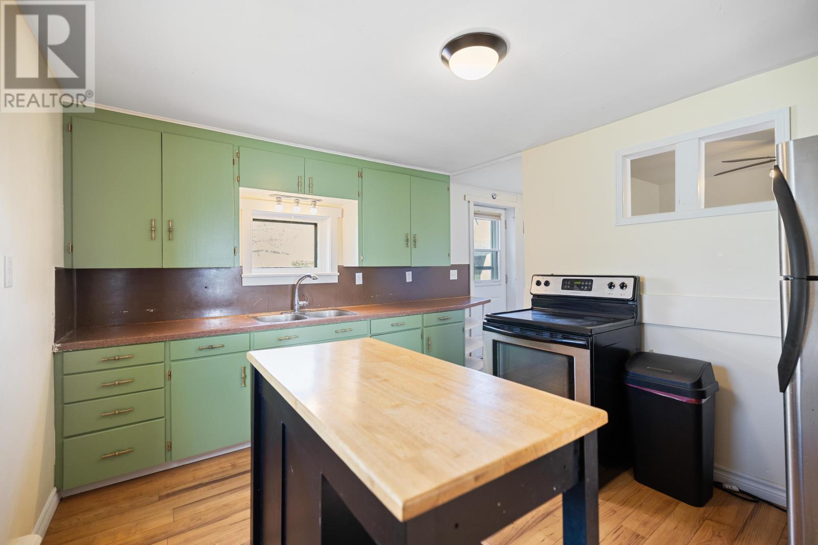 469 North Market Street, Summerside, Prince Edward Island  C1N 1M4 - Photo 13 - 202526508