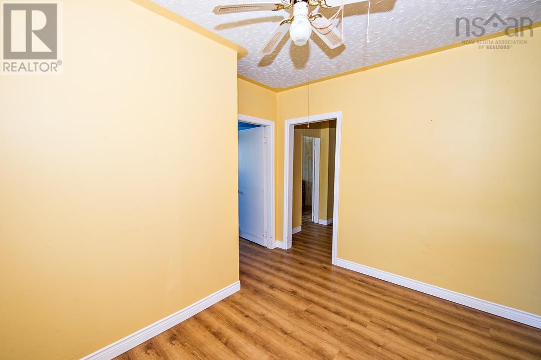 1395 Main Road, Eastern Passage, Nova Scotia  B3G 3E9 - Photo 28 - 202523110