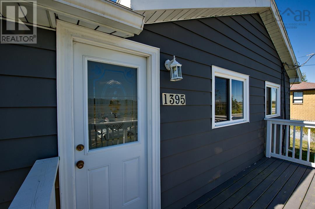1395 Main Road, Eastern Passage, Nova Scotia  B3G 3E9 - Photo 5 - 202523110