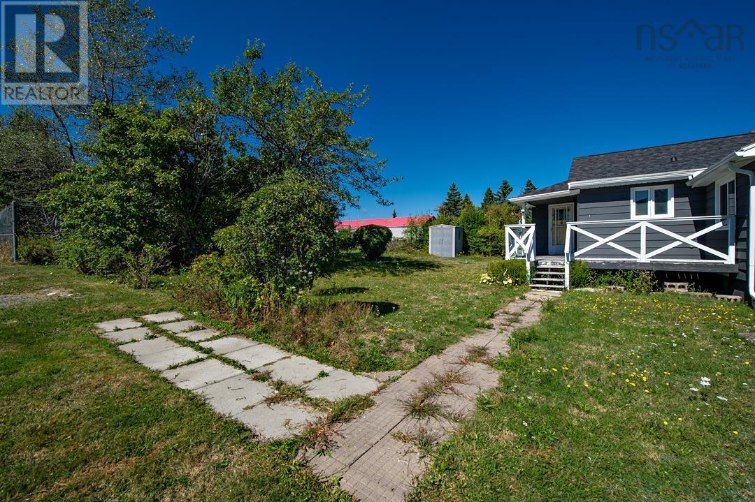 1395 Main Road, Eastern Passage, Nova Scotia  B3G 3E9 - Photo 8 - 202523110