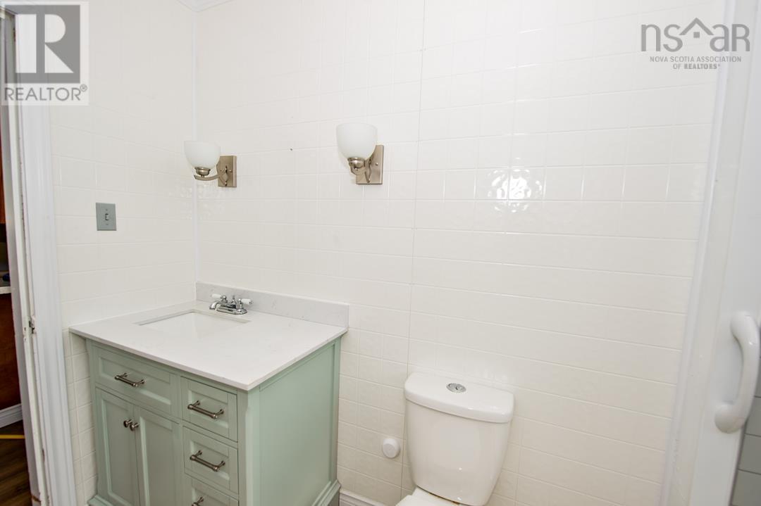1395 Main Road, Eastern Passage, Nova Scotia  B3G 3E9 - Photo 35 - 202523110