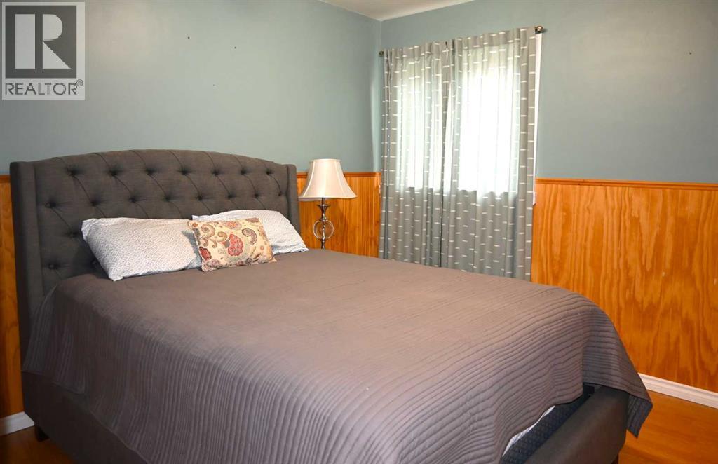 11946 20 Avenue, Blairmore, Alberta  T0K 0E0 - Photo 13 - A2249321